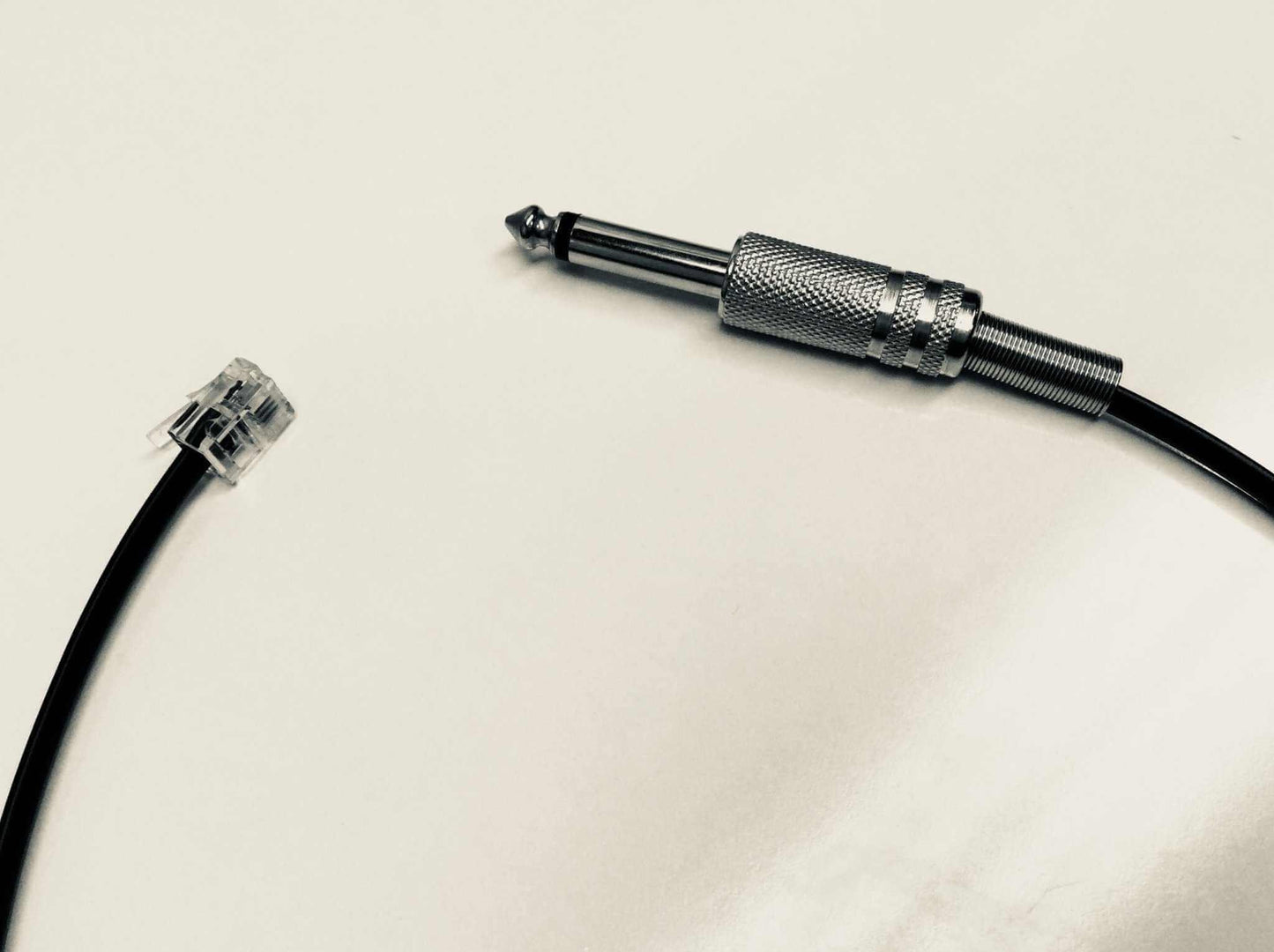 NEW Nurse Call Remote Alarm Cable for use with for LTV and Trilogy Ventilators ACLT RJ22 to - MBR Medicals