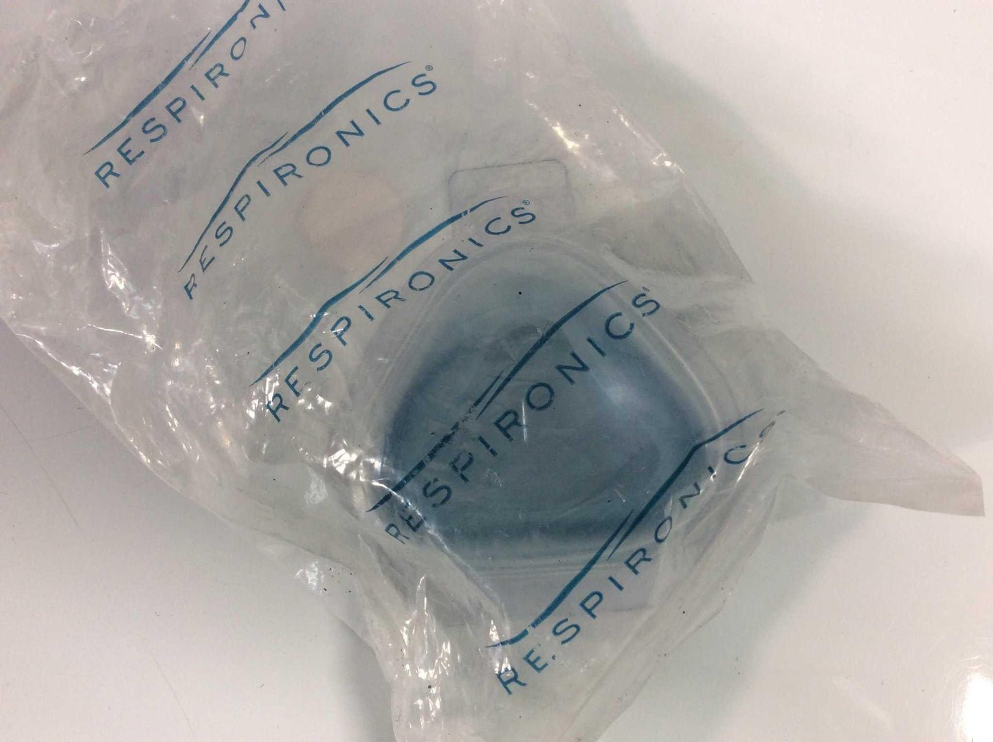 NEW Philips Respironics Large Comfortgel Cushion and Flap 1031404 - MBR Medicals