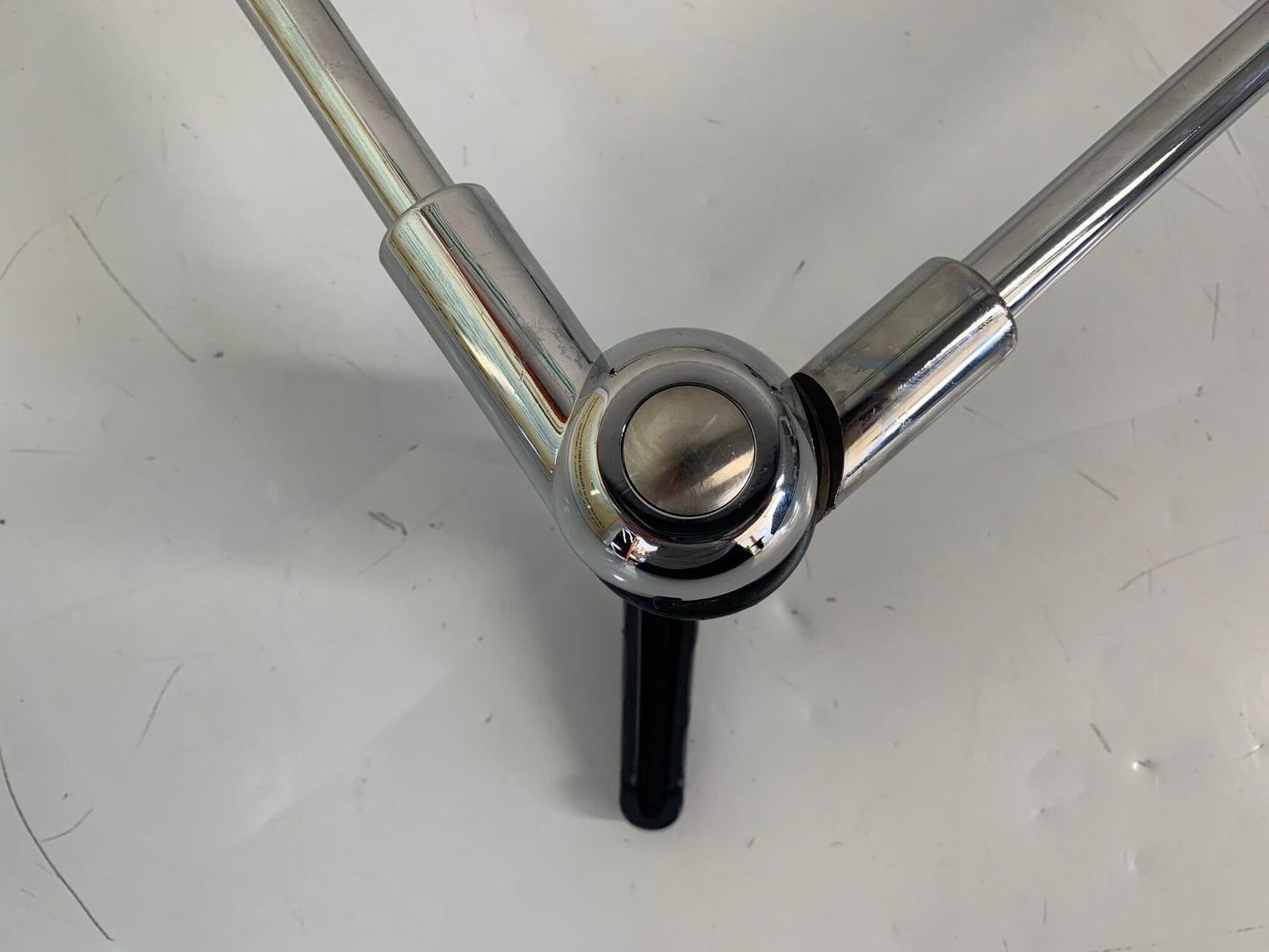 REFURBISHED Ventilator Patient Circuit Support Arm 8910 with Warranty & FREE Shipping - MBR Medicals