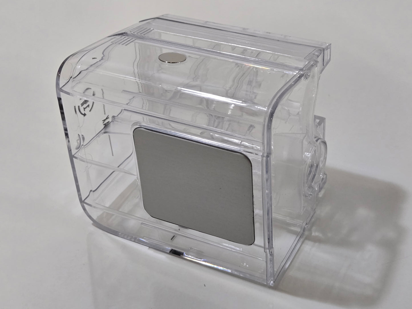 Breas_Vivo_45_LS_Click-in_Water_Chamber_MPN_006490_Bottom