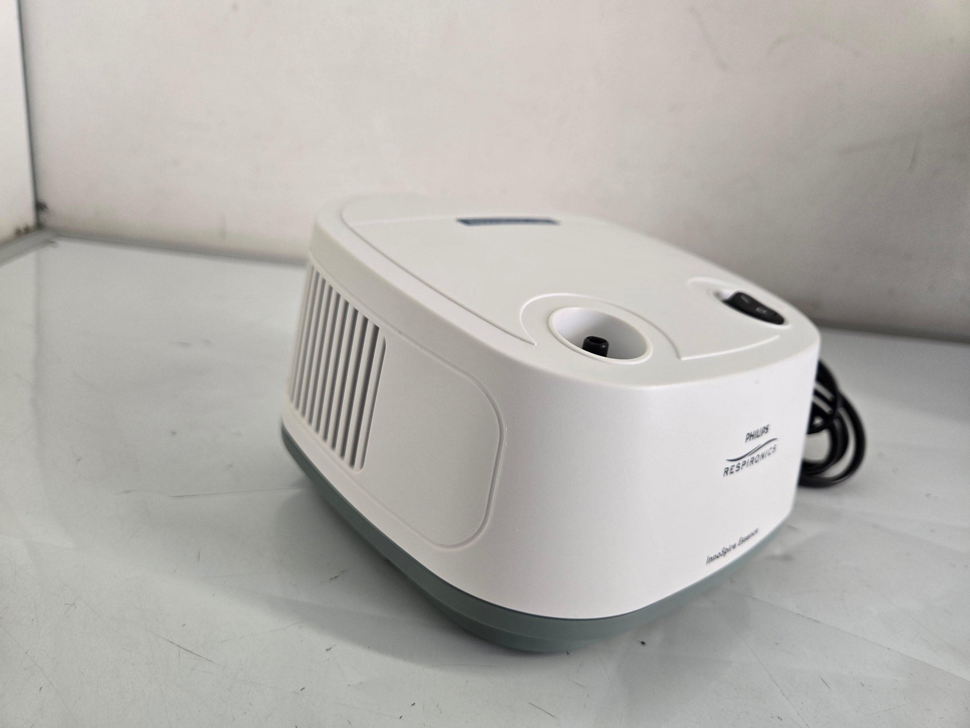 USED Philips Respironics InnoSpire Essence Nebulizer MFG # 1095060 - MBR Medicals
