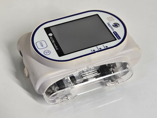 Q Core Medical Sapphire Multi-Therapy Infusion Pump French Canadian Version 15031-000-0013 -Used - MBR Medicals
