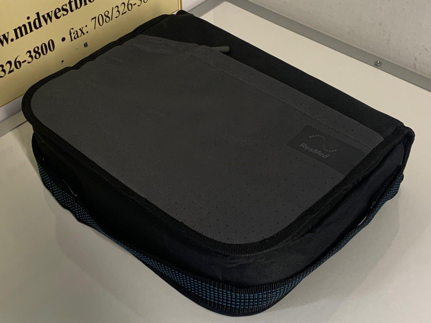 ResMed AirSense 11 AutoSet CPAP Machine Bundle 39000 S11 - New