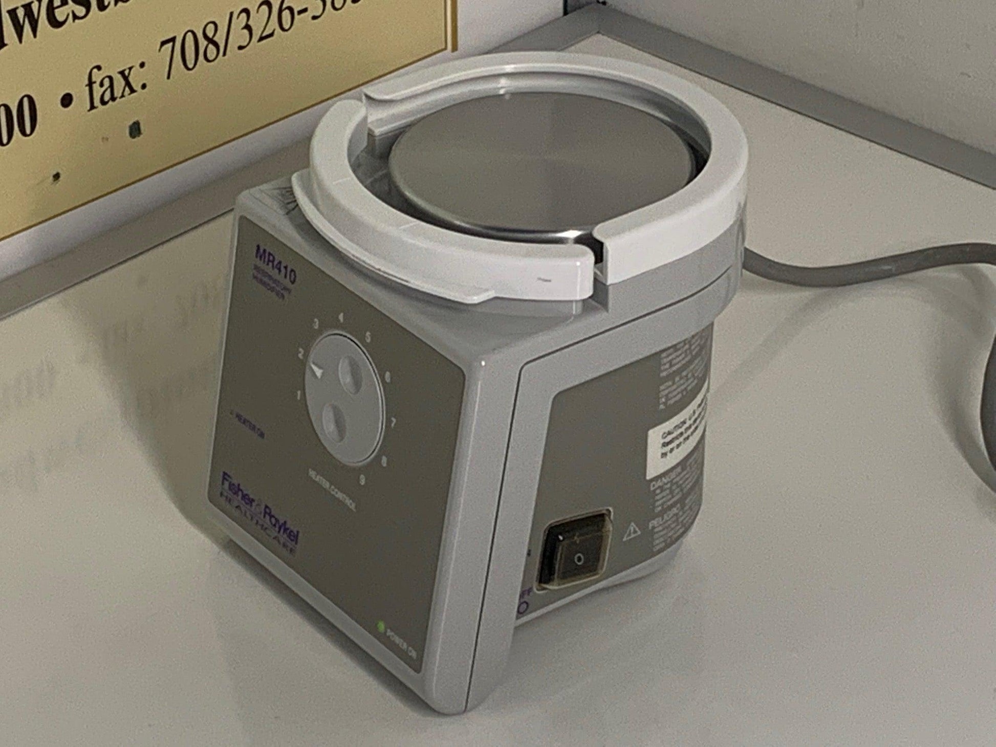 Used Fisher & Paykel Heated Respiratory Humidifier MR410JHU - MBR Medicals