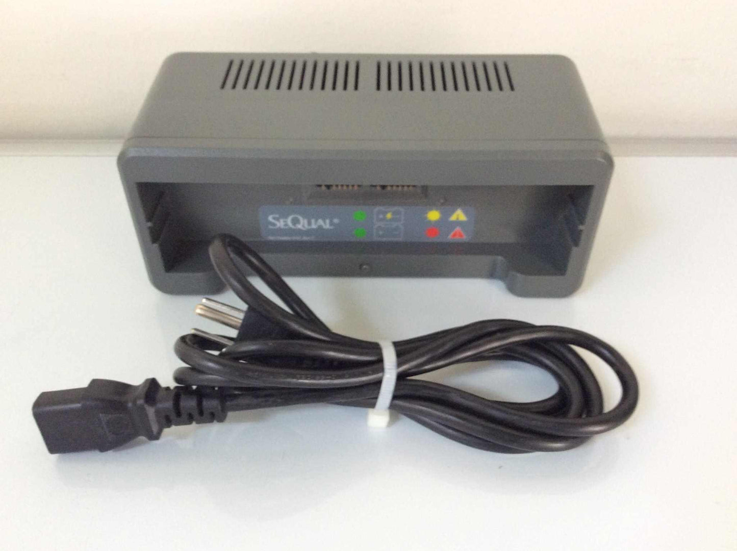 USED SeQual Eclipse Desktop External Battery Charger with Cord 3823 4162 4163 Warranty FREE Shipping - MBR Medicals